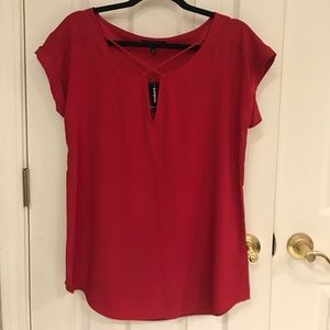 Express Cross Front Gramercy Top Ruby Red